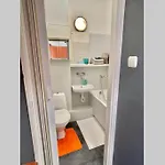 Lejlighed Aircondition 2, 2xmetro Wifi 50'tv Netflix Hbo Appletv Warszawa
