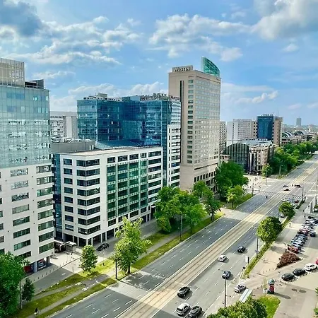 Aircondition 2, 2xmetro Wifi 50'tv Netflix Hbo Appletv