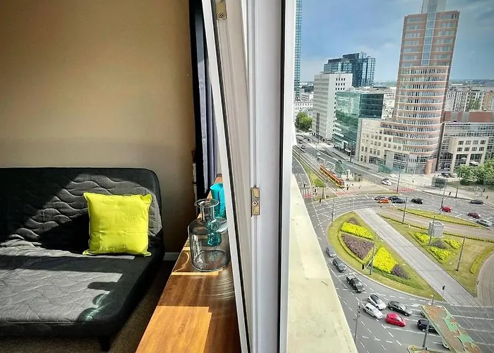 Apartment Aircondition 2, 2xmetro Wifi 50'tv Netflix Hbo Appletv